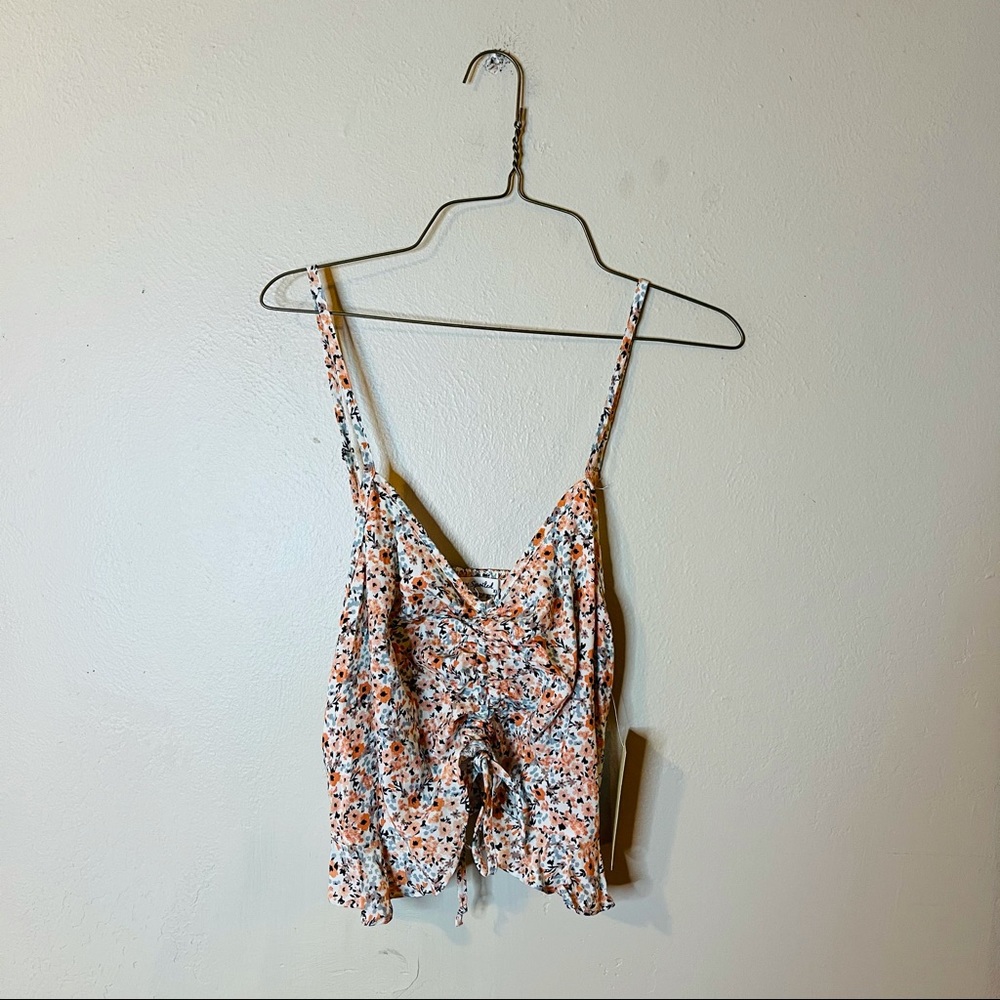 NWT Cropped Floral Top